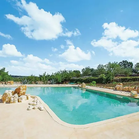 Villa Pietra Dorata